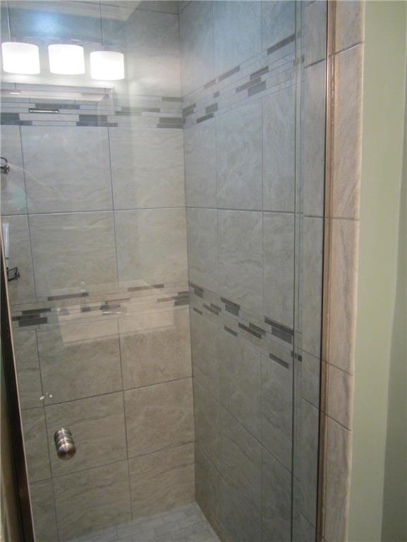 404 Soose Road Pittsburgh, PA 15209 - Photo 16 of 24 Gallery Image 16