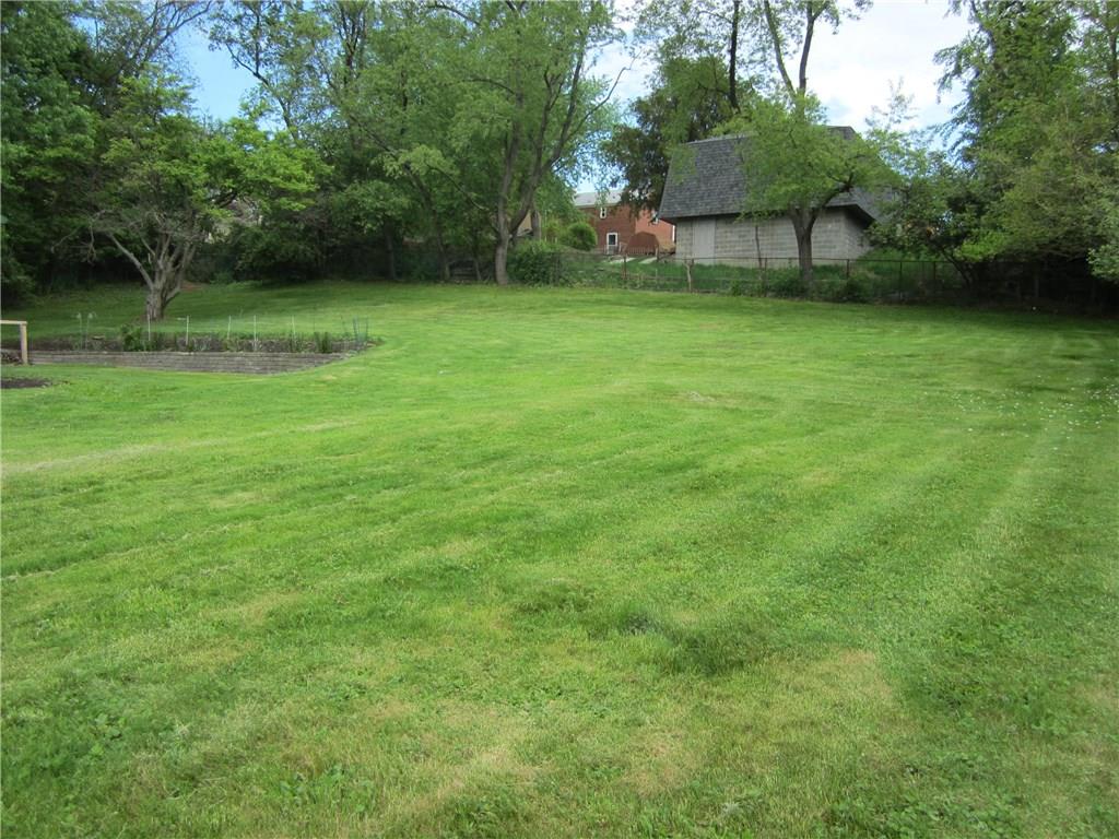404 Soose Road Pittsburgh, PA 15209 - Photo 22 of 24 Gallery Image 22