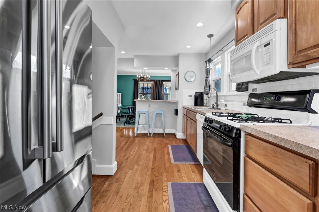 16404 West Park Road Cleveland, OH 44111 - Photo 11 of 41 Gallery Image 11