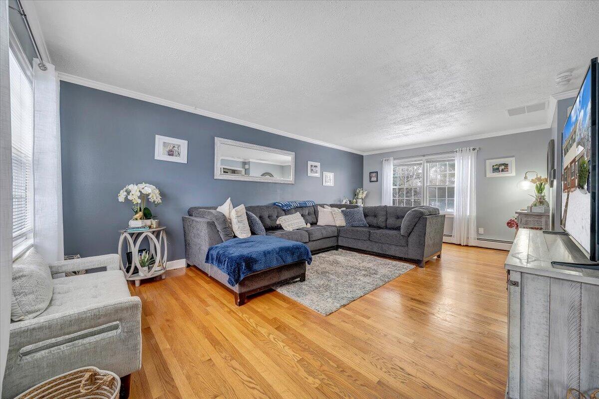 1685 Sigmon Road Northwest Roanoke, VA 24017 - Photo 3 of 54 03-MIB08916