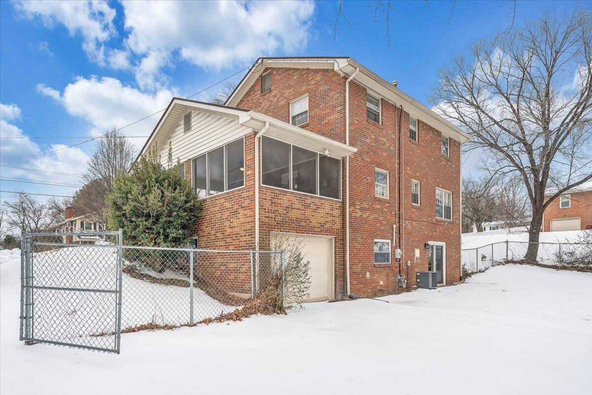 1685 Sigmon Road Northwest Roanoke, VA 24017 - Photo 47 of 54 41-MIB09051-R5