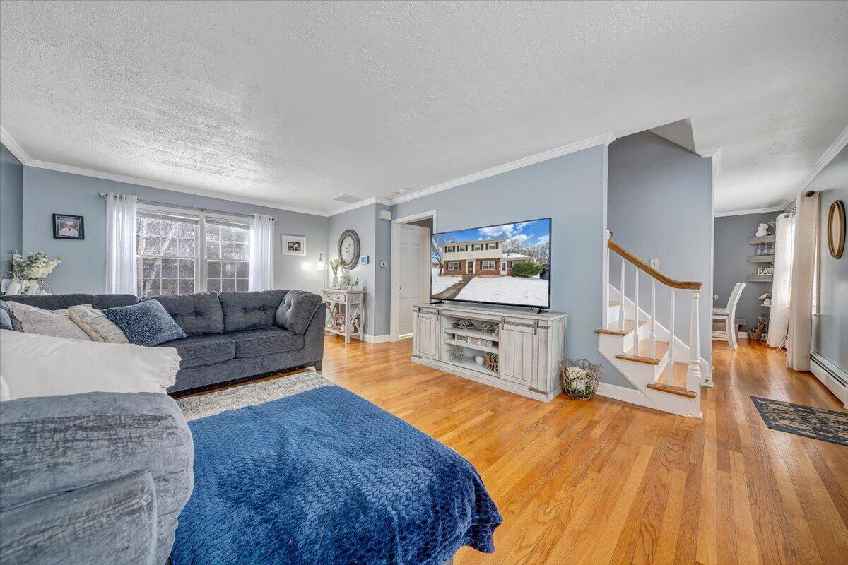 1685 Sigmon Road Northwest Roanoke, VA 24017 - Photo 5 of 54 05-MIB08922