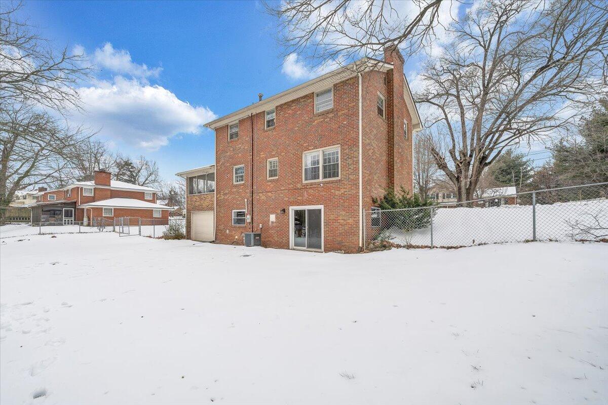 1685 Sigmon Road Northwest Roanoke, VA 24017 - Photo 51 of 54 45-MIB09042-R5