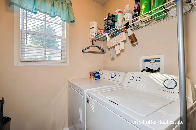 $59,900 | 796 Strawberry Lane, Muskegon, MI 49442