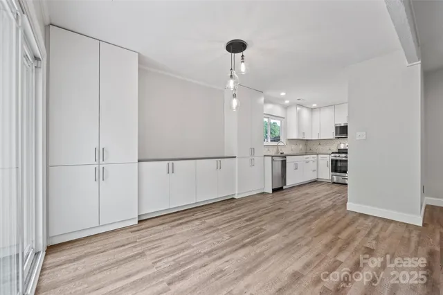 $2,600 | 6801 Stillmeadow Drive, Charlotte, NC 28277