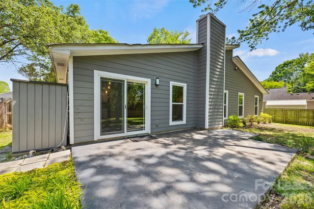 $2,730 | 6801 Stillmeadow Drive, Charlotte, NC 28277