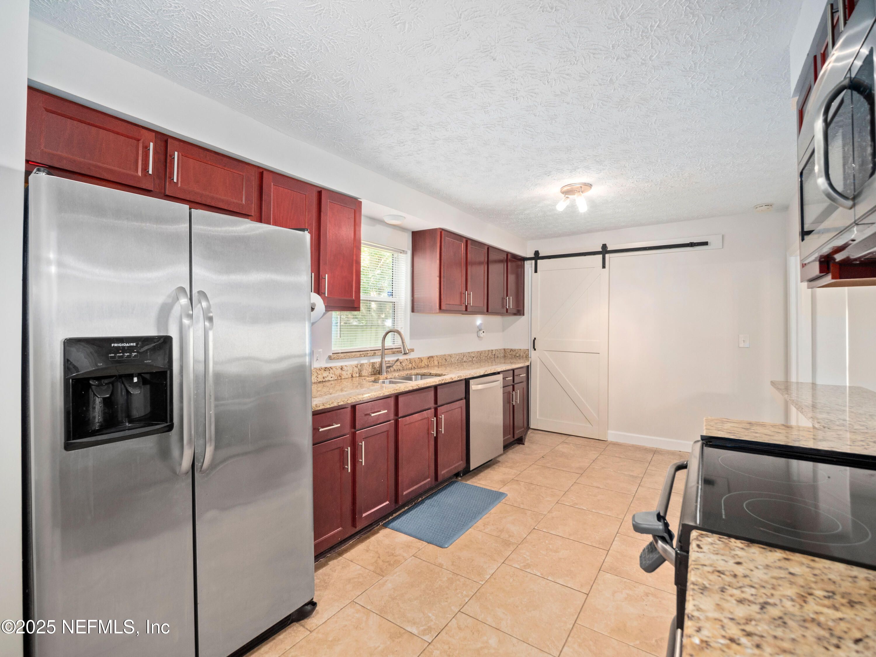 2440 Bayview Road Jacksonville, FL 32210 - Photo 17 of 35 Kitchen