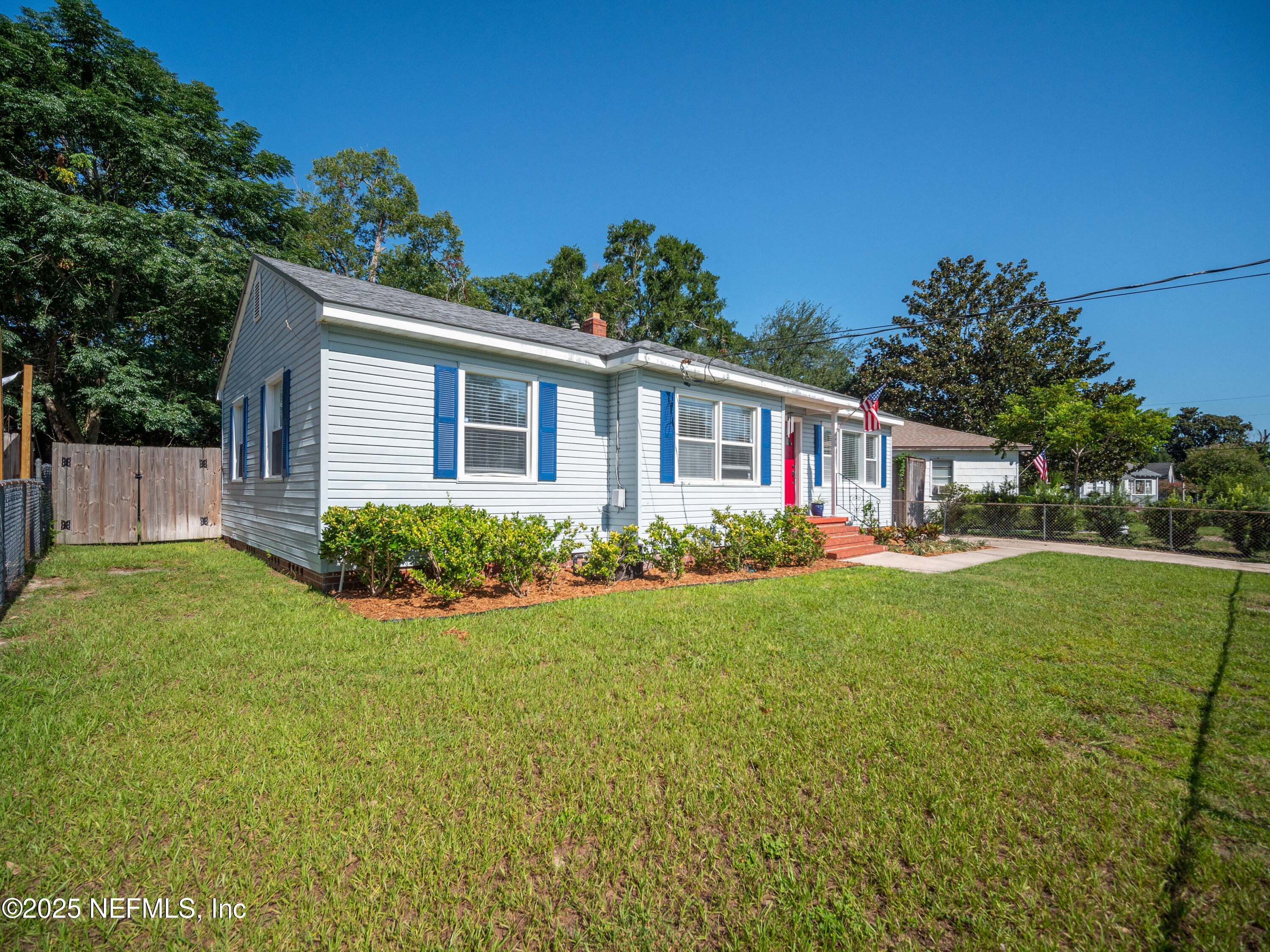 2440 Bayview Road Jacksonville, FL 32210 - Photo 3 of 35 2440 Bayview Rd