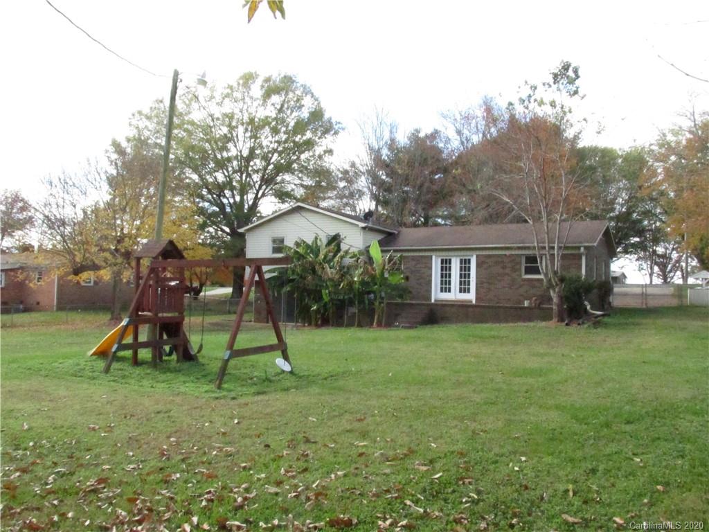 5464 Startown Road Newton, NC 28658 - Photo 8 of 29