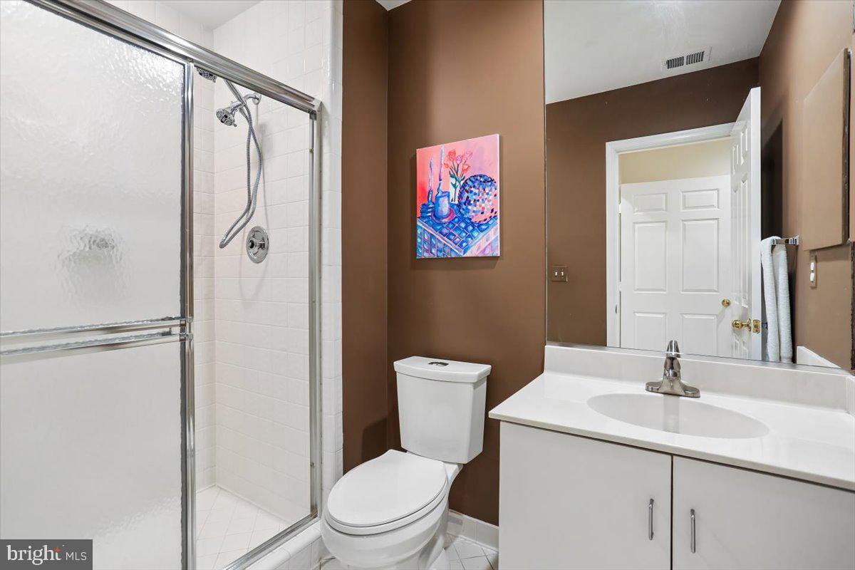 6113 Goldtree Way Bethesda, MD 20817 - Photo 66 of 75