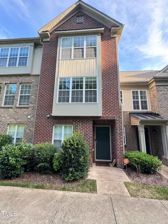 $1,900 | 9906 Jerome Court, Raleigh, NC 27617