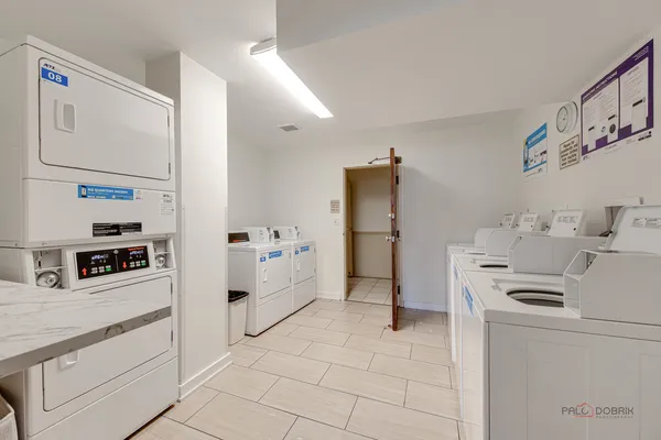 $199,000 | 5506 Lincoln Avenue, Unit A521, Morton Grove, IL 60053