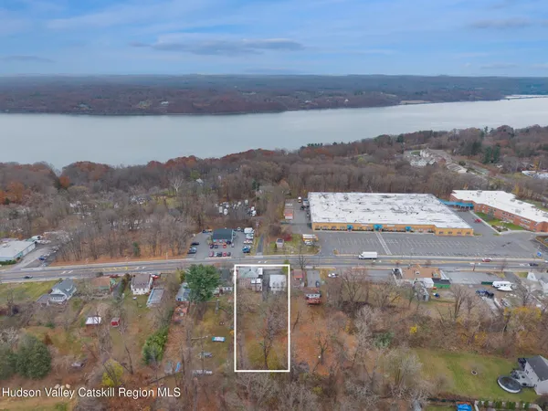 $549,900 | 306-308 Broadway, Port Ewen, NY 12487