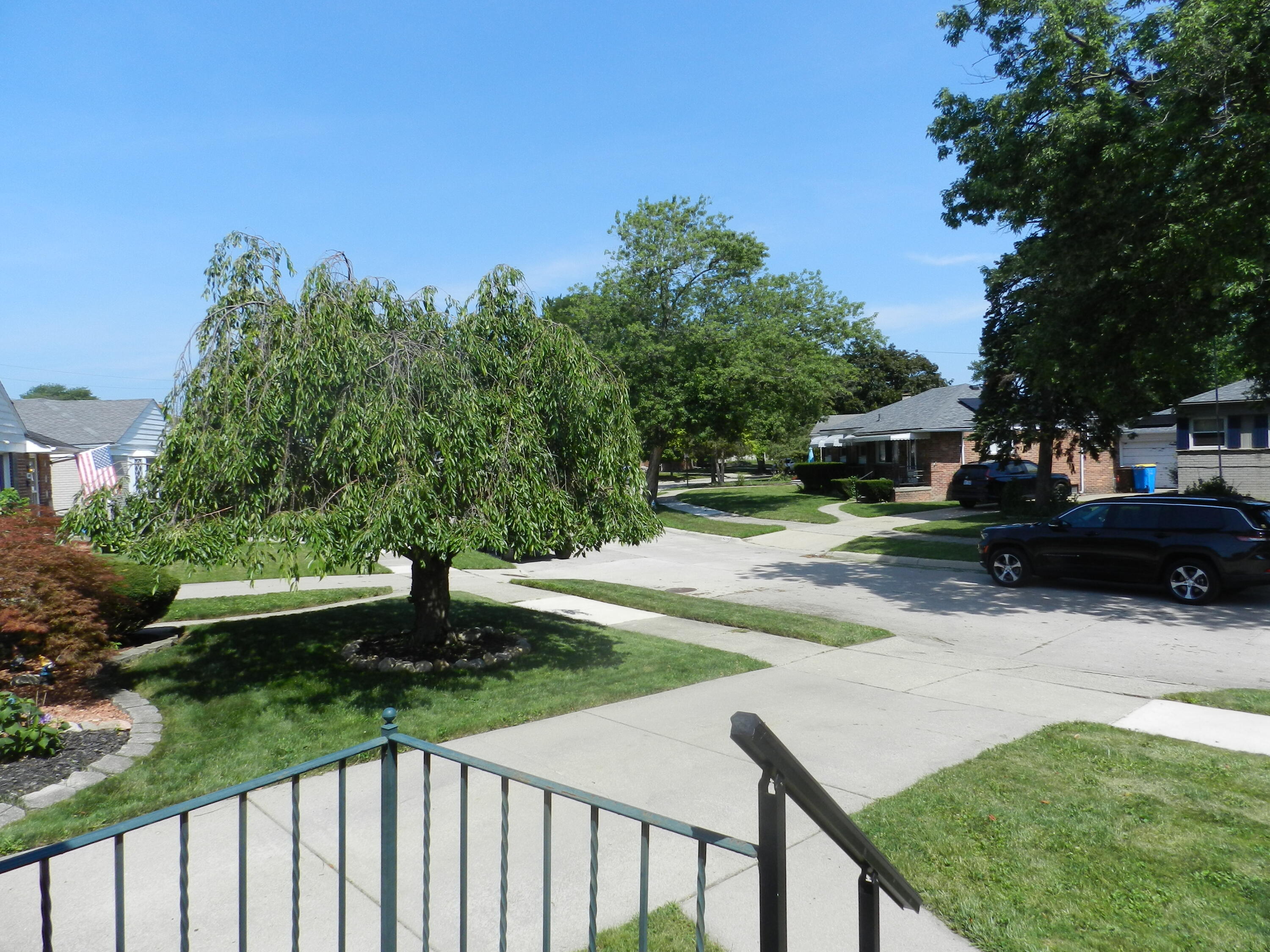 4318 Adams Circle Wayne, MI 48184 - Photo 2 of 30 DSCN5972