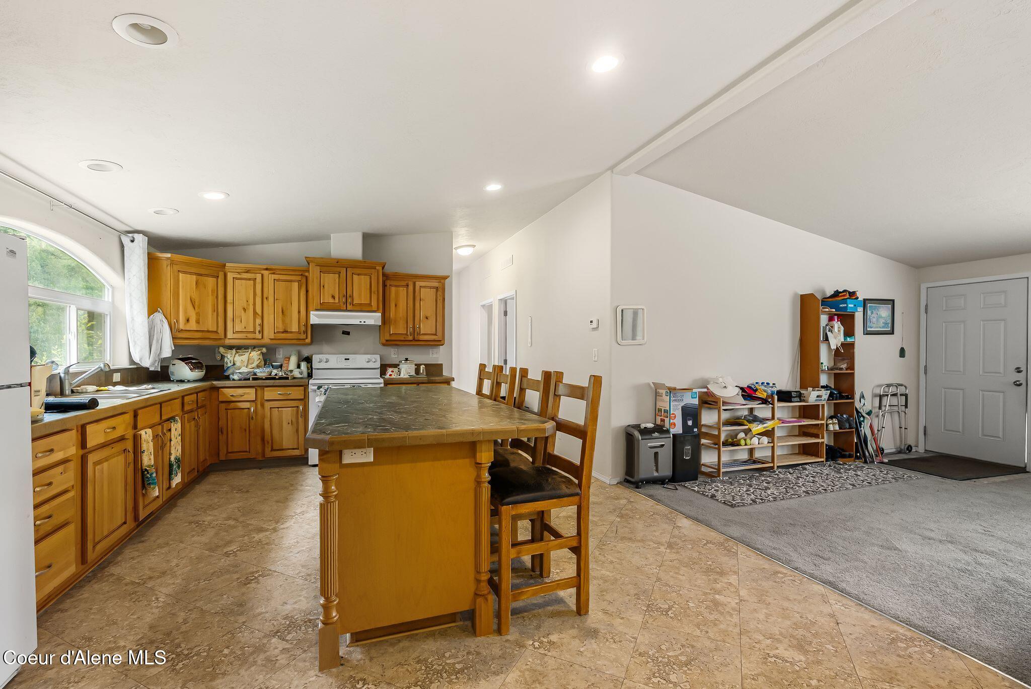 4304 South Elk Road Harrison, ID 83833 - Photo 9 of 39 13_KFM01206