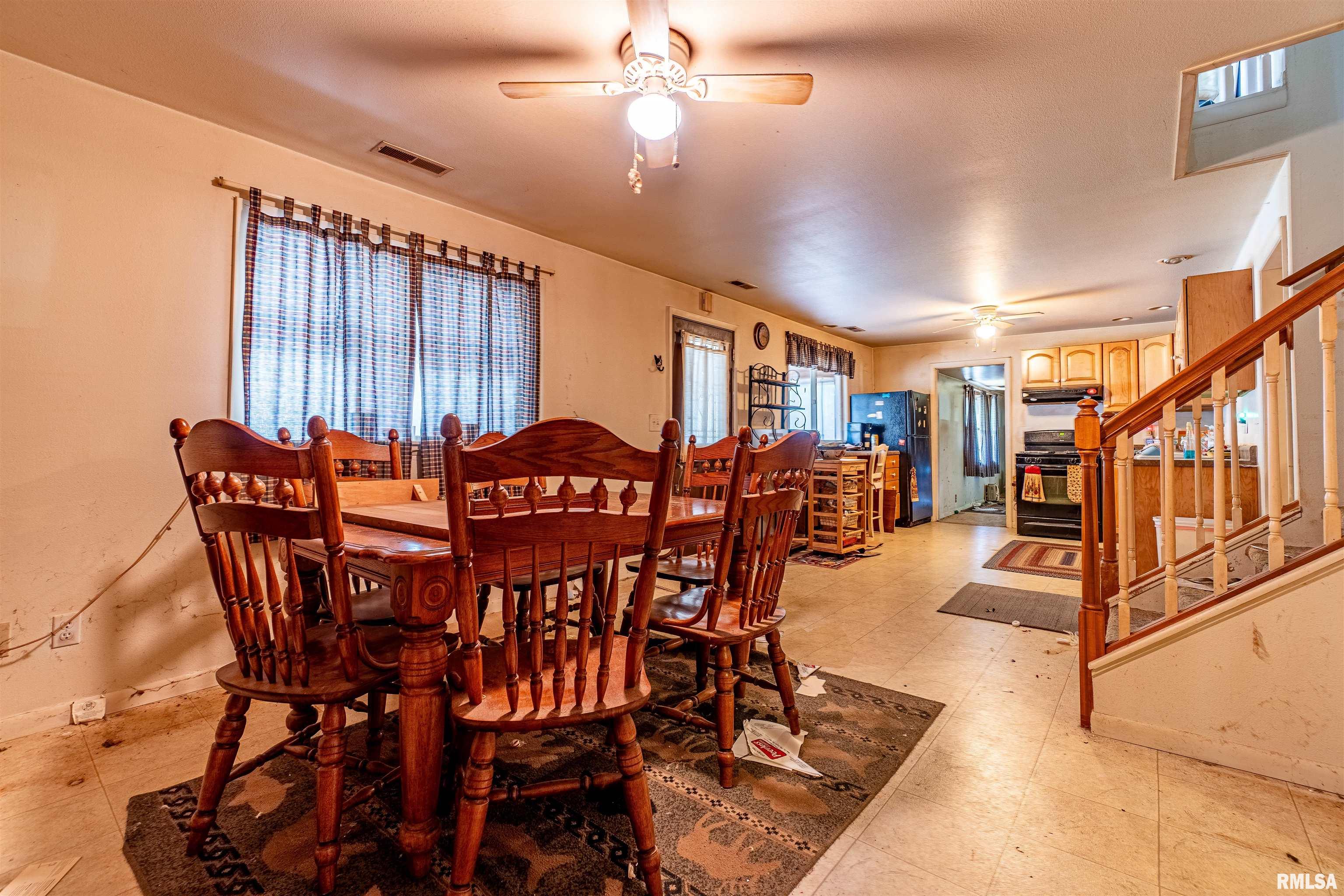 6716 North Koerner Road Edwards, IL 61528 - Photo 9 of 24 Gallery Image 9
