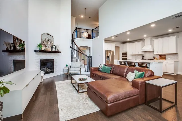 $780,000 | 311 Suncrest Way, Sunnyvale, TX 75182