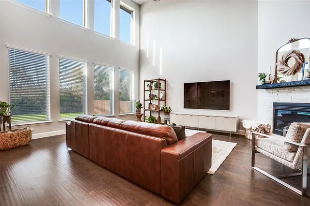 $780,000 | 311 Suncrest Way, Sunnyvale, TX 75182