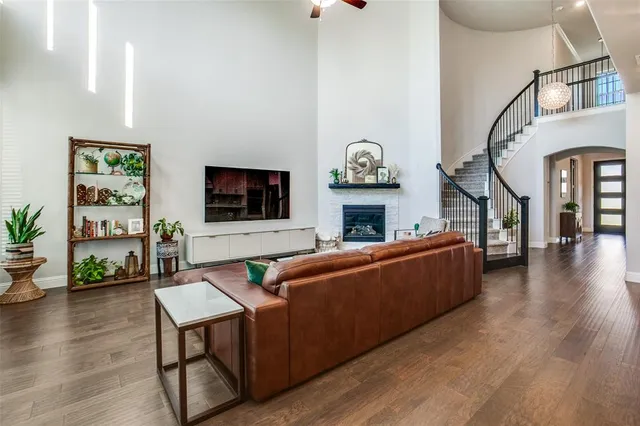 $780,000 | 311 Suncrest Way, Sunnyvale, TX 75182