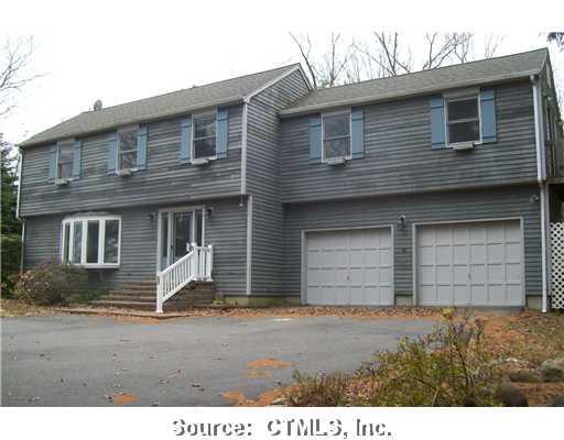14 Ridgeview Drive East Hampton, CT 06424 - Photo 1 of 1 Exterior Front.