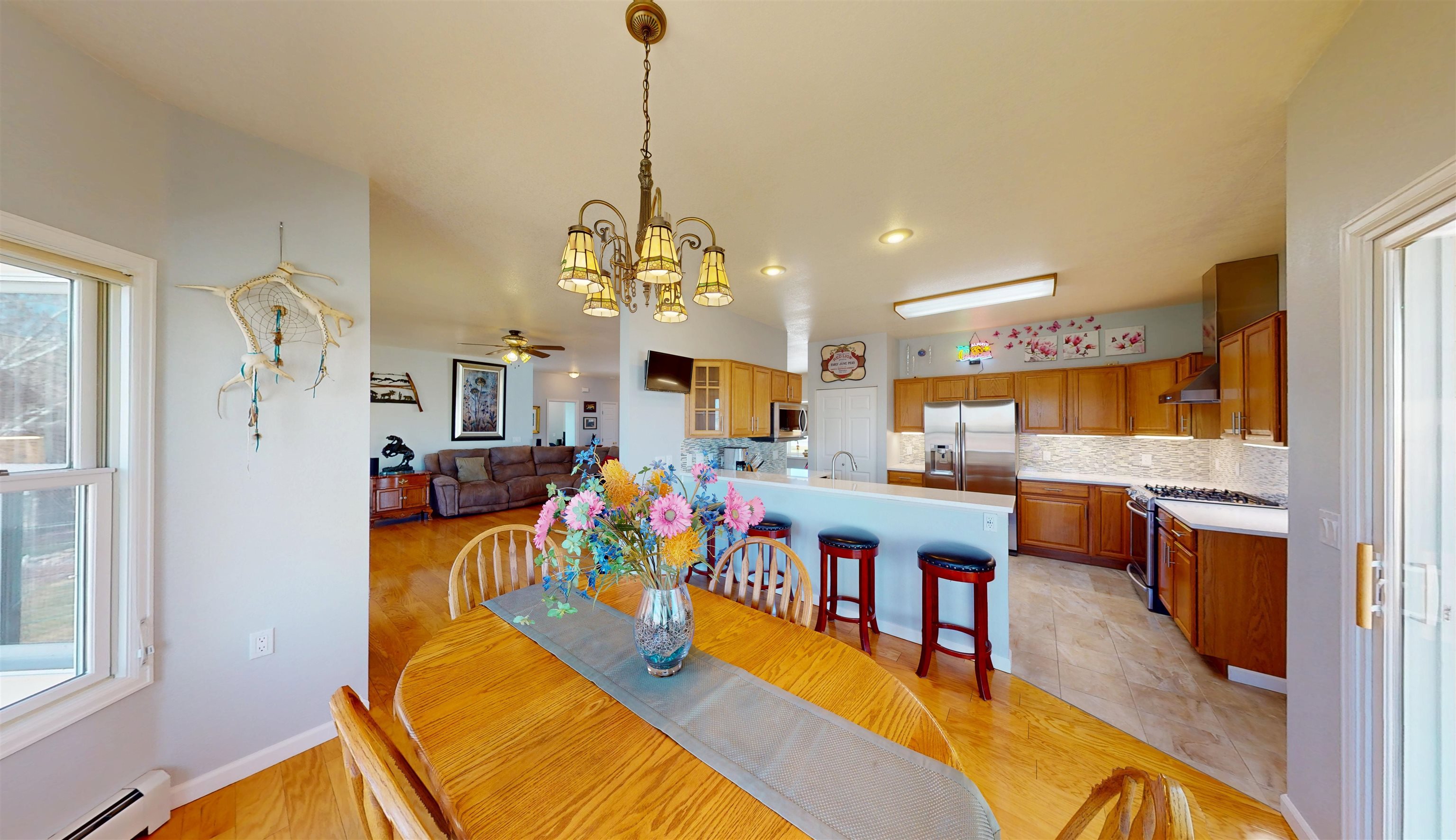 355 Waterfowl Way Lander, WY 82520 - Photo 5 of 49