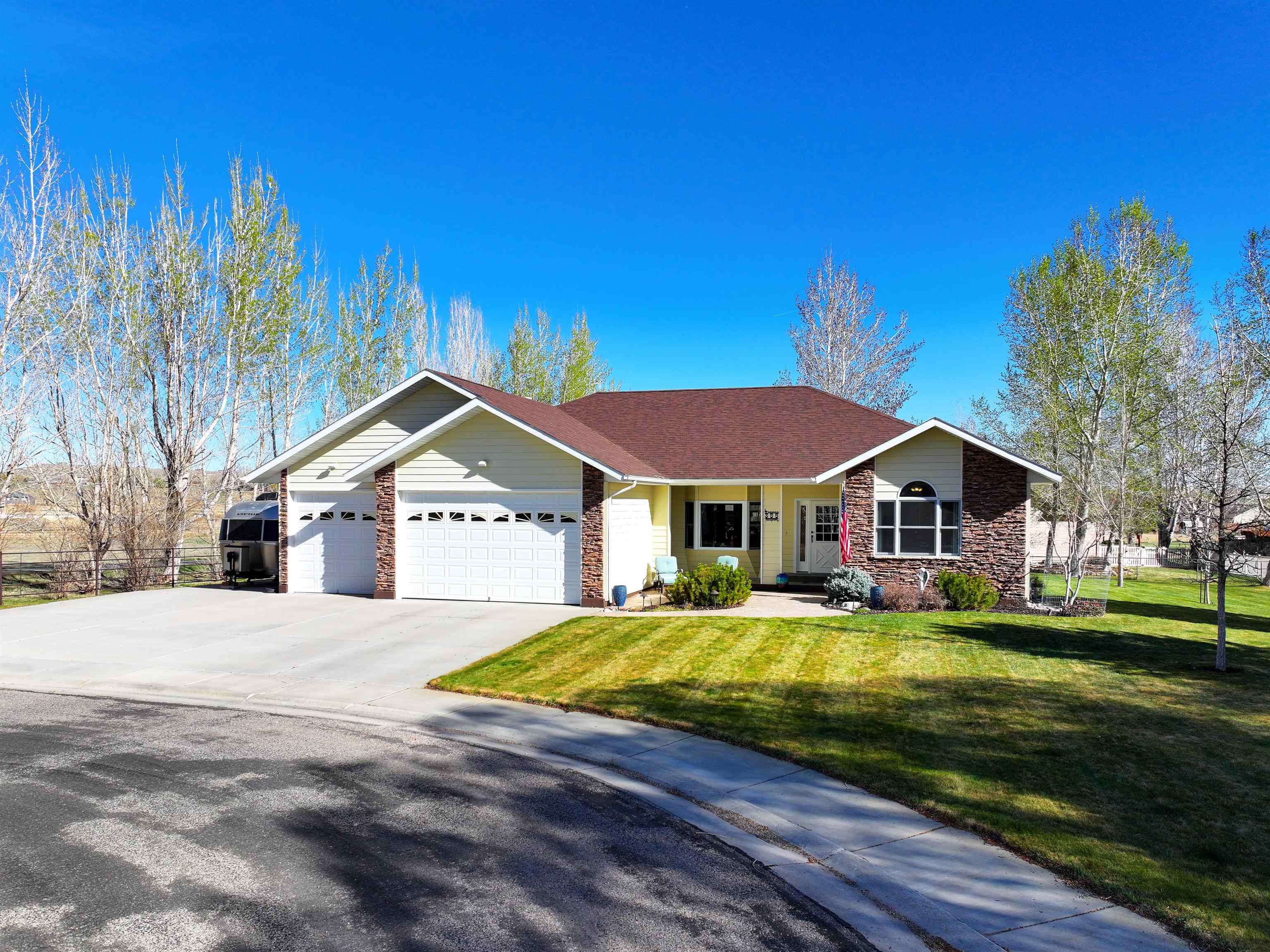 355 Waterfowl Way Lander, WY 82520 - Photo 7 of 49