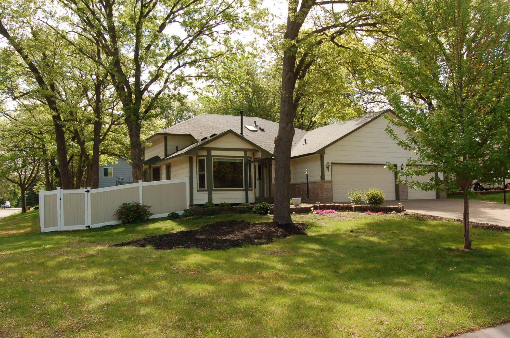 13041 Raven Street Northwest Coon Rapids, MN 55448 - Photo 1 of 29