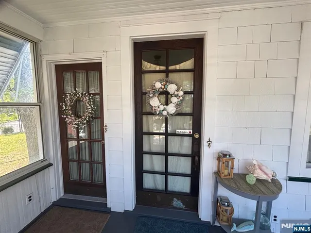 $750,000 | 2 Park Drive North, West Orange, NJ 07052