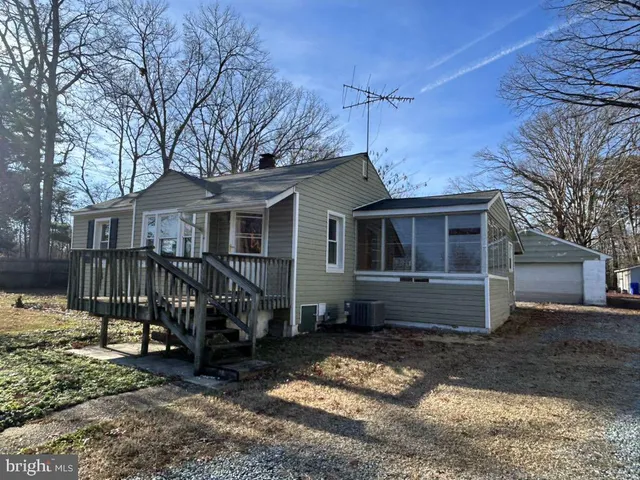 $329,000 | 11924 Montgomery Lane, Waldorf, MD 20602