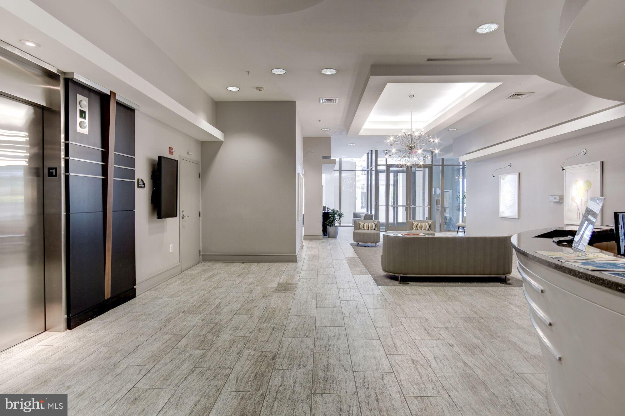 3650 South Glebe Road, Unit 453 Arlington, VA 22202 - Photo 4 of 64 Lobby