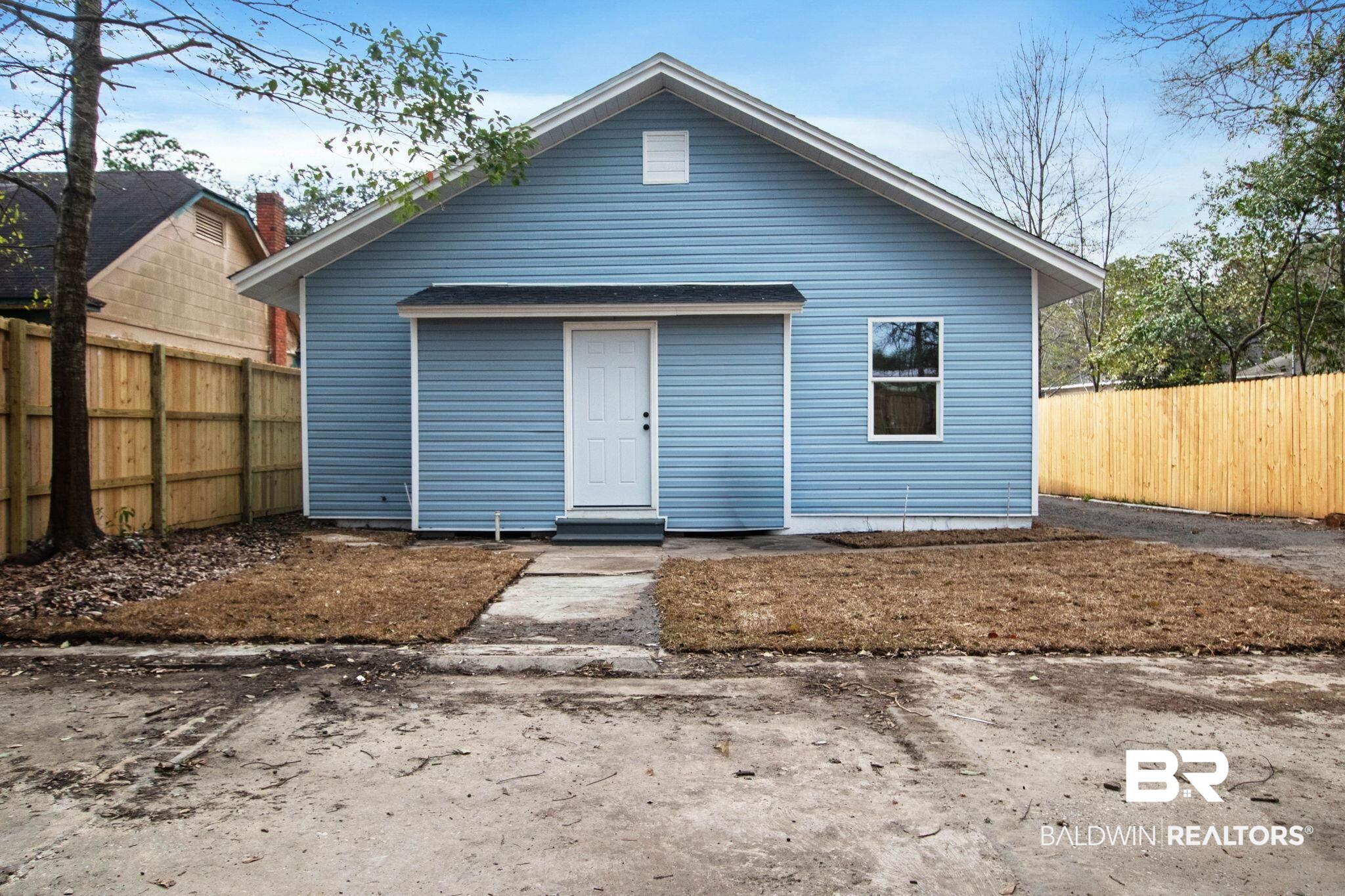 128 Bush Avenue Mobile, AL 36604 - Photo 36 of 40 Rear view of property