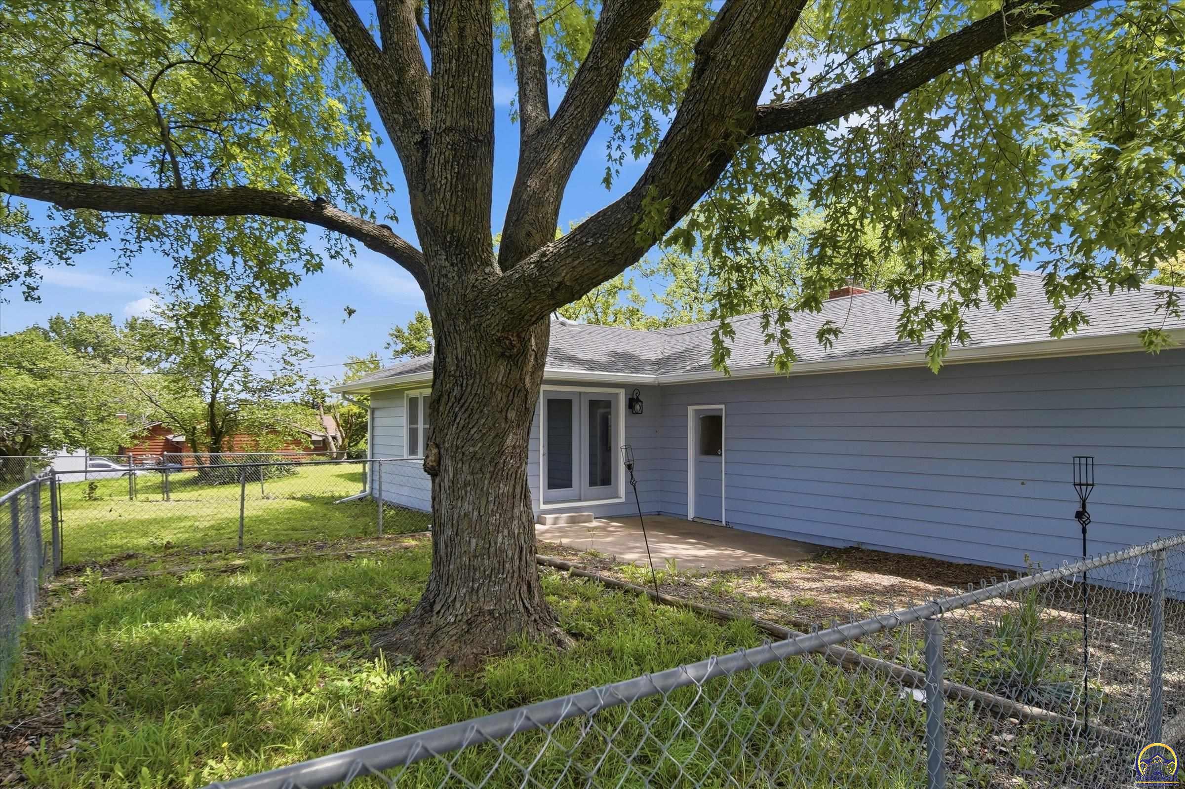 4625 Northwest Brickyard Road Topeka, KS 66618 - Photo 43 of 53