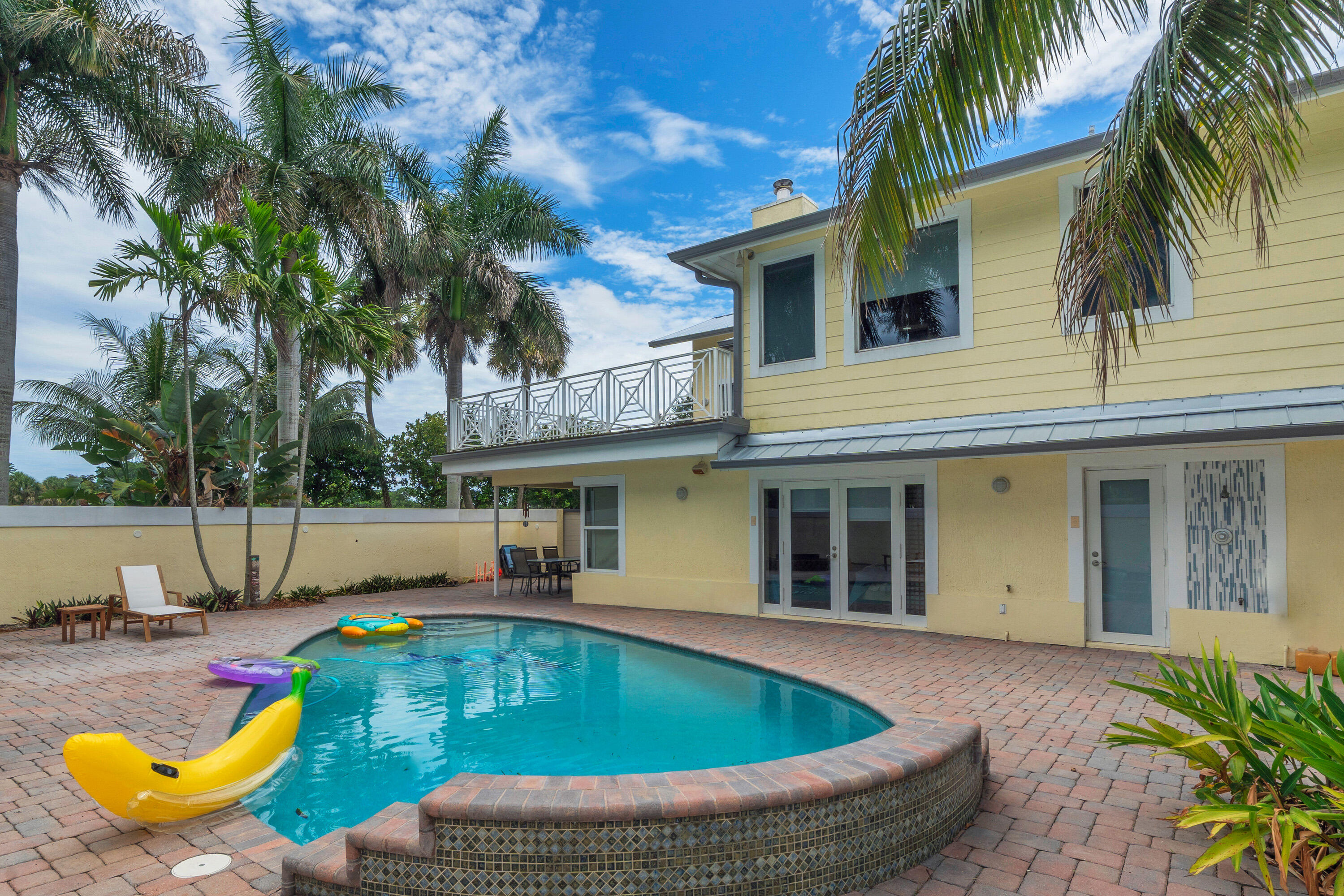 5844 Pinebrook Drive Boca Raton, FL 33433 - Photo 83 of 104 2 Pool-Backyard (4)