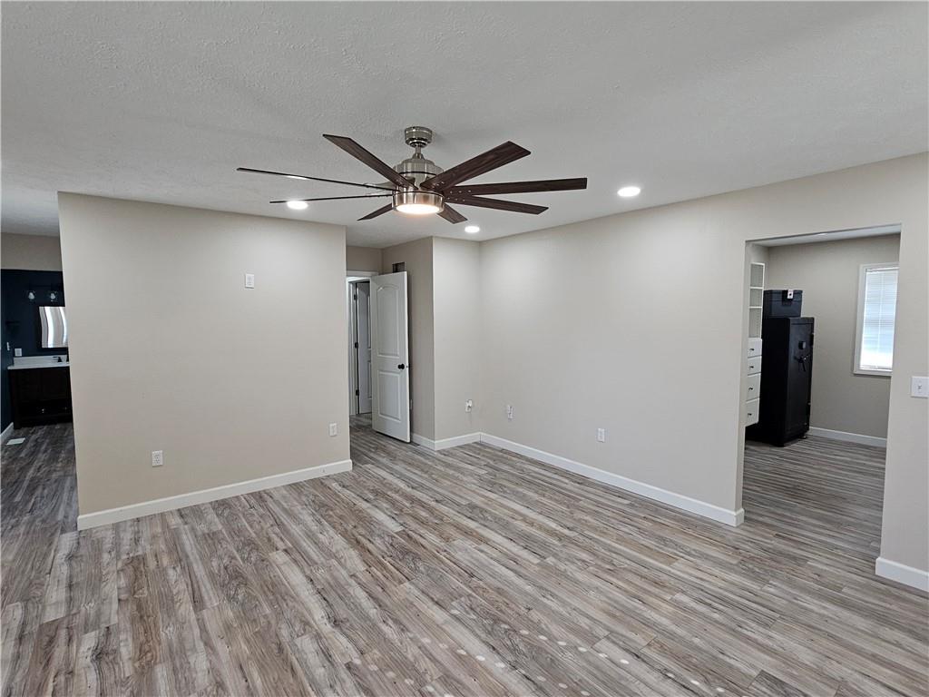 4215 320 Road El Dorado Springs, MO 64744 - Photo 12 of 40