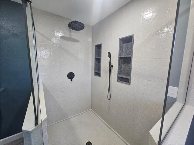 $549,900 | 4215 320 Road, El Dorado Springs, MO 64744