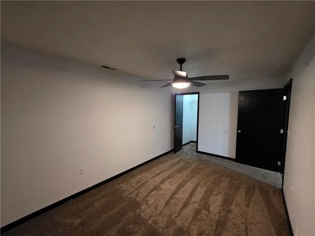 $549,900 | 4215 320 Road, El Dorado Springs, MO 64744