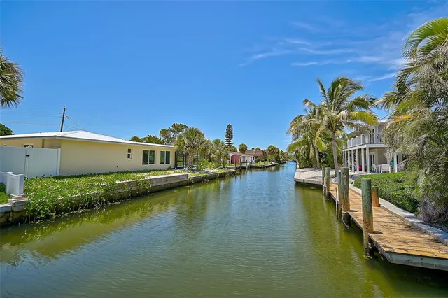 $14,000 | 830 Tarawitt Drive, Longboat Key, FL 34228