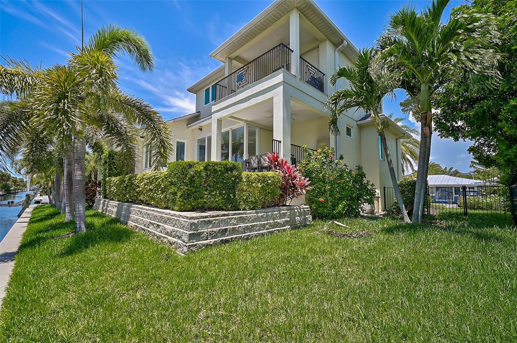 830 Tarawitt Drive Longboat Key, FL 34228 - Photo 56 of 74