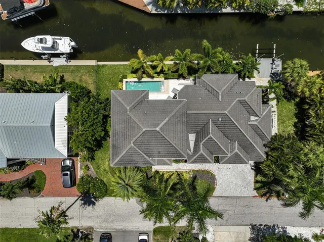 $14,000 | 830 Tarawitt Drive, Longboat Key, FL 34228