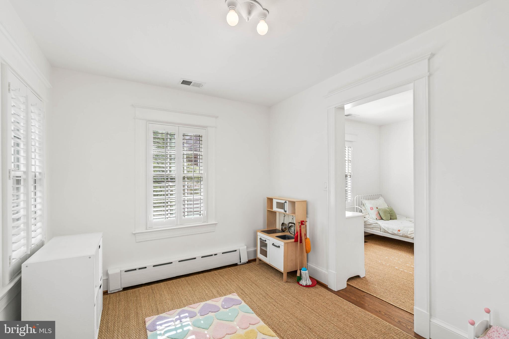 1908 Rookwood Road Silver Spring, MD 20910 - Photo 19 of 35 Sunroom