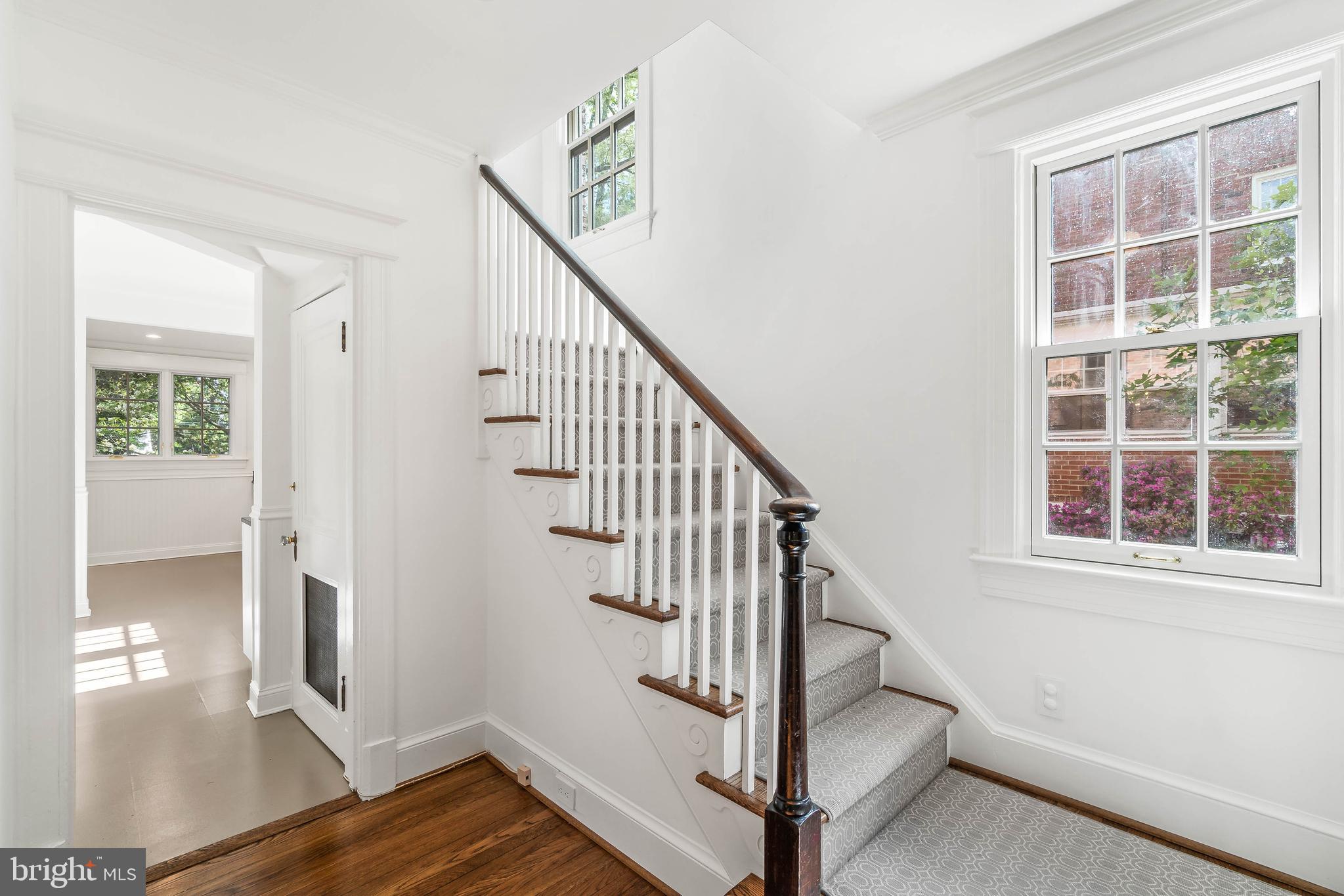1908 Rookwood Road Silver Spring, MD 20910 - Photo 3 of 35