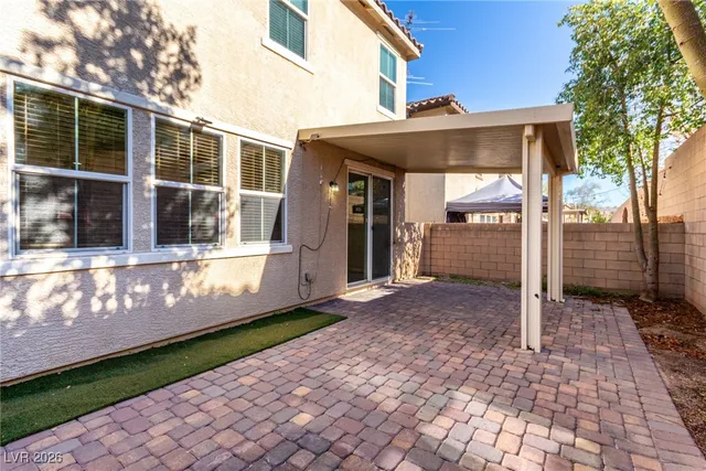 $525,000 | 945 Spiracle Avenue, Henderson, NV 89002