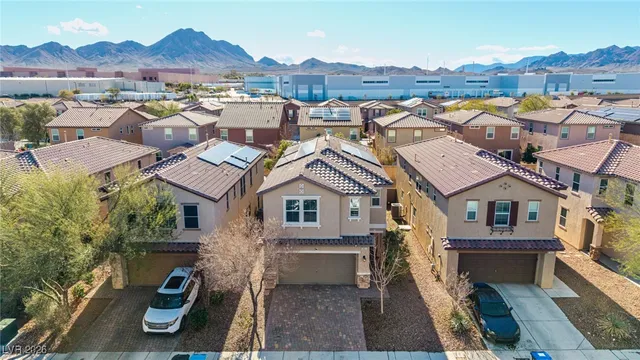 $525,000 | 945 Spiracle Avenue, Henderson, NV 89002