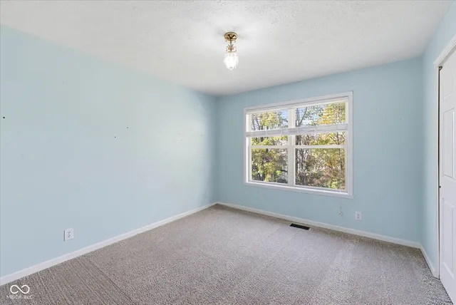 $349,900 | 7992 Cobblesprings Drive, Avon, IN 46123