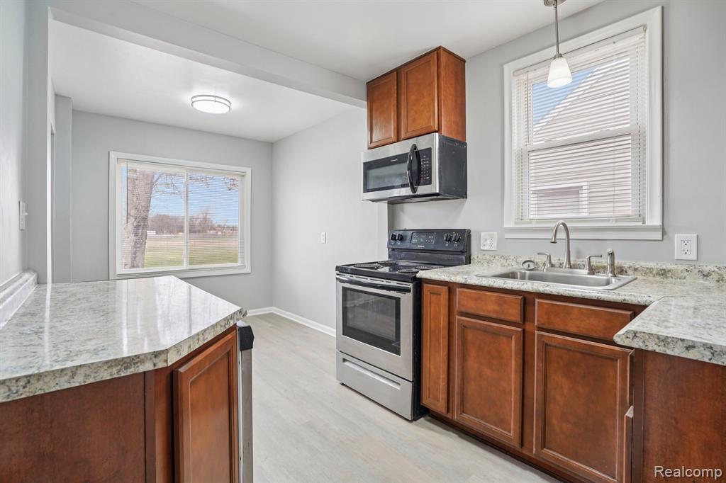 3963 Hubbard Street Wayne, MI 48184 - Photo 9 of 30