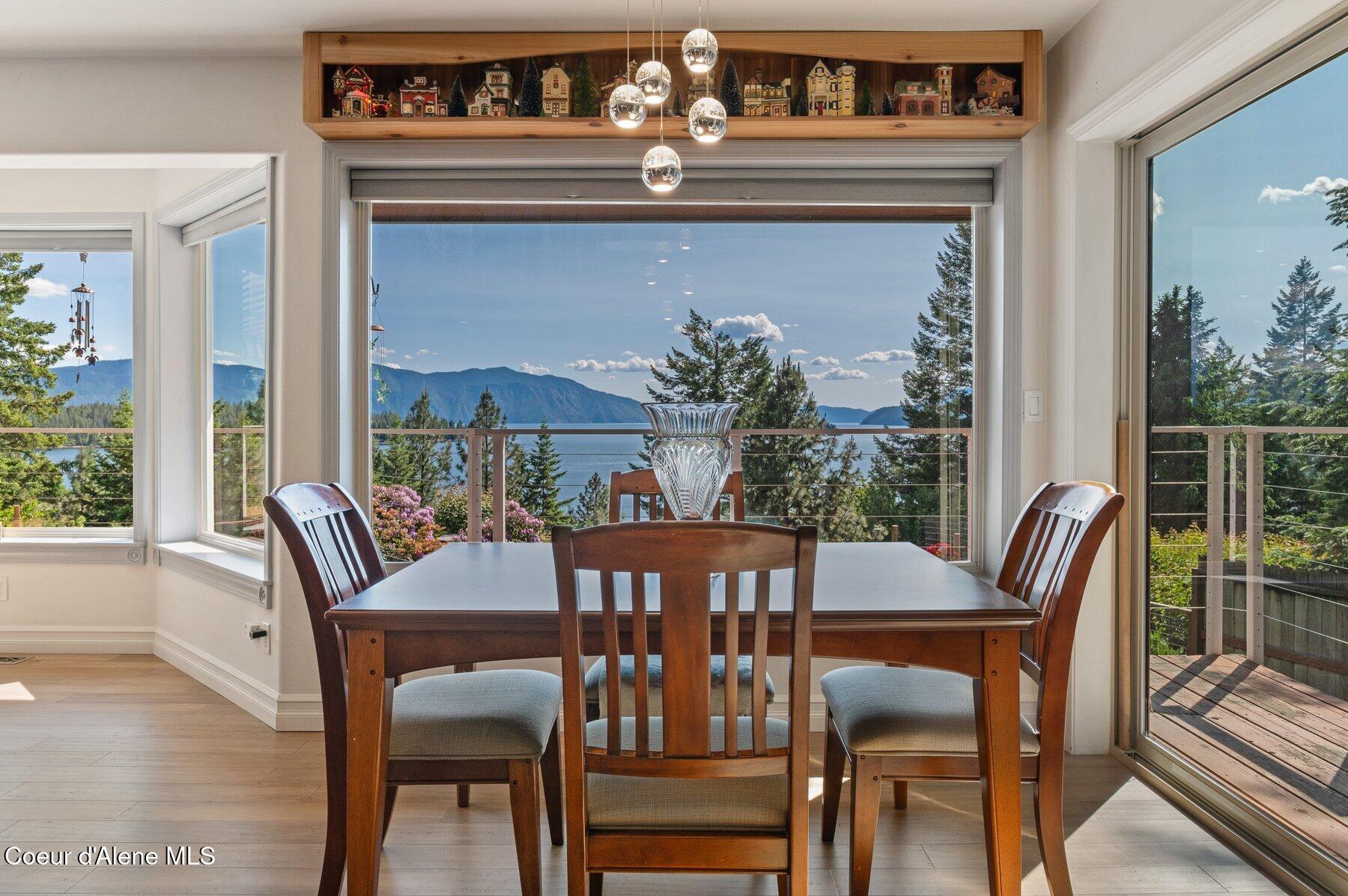 311 School Road Hope, ID 83836 - Photo 11 of 60 Dining with a View