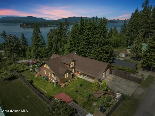 $999,999 | 311 School Road, Hope, ID 83836