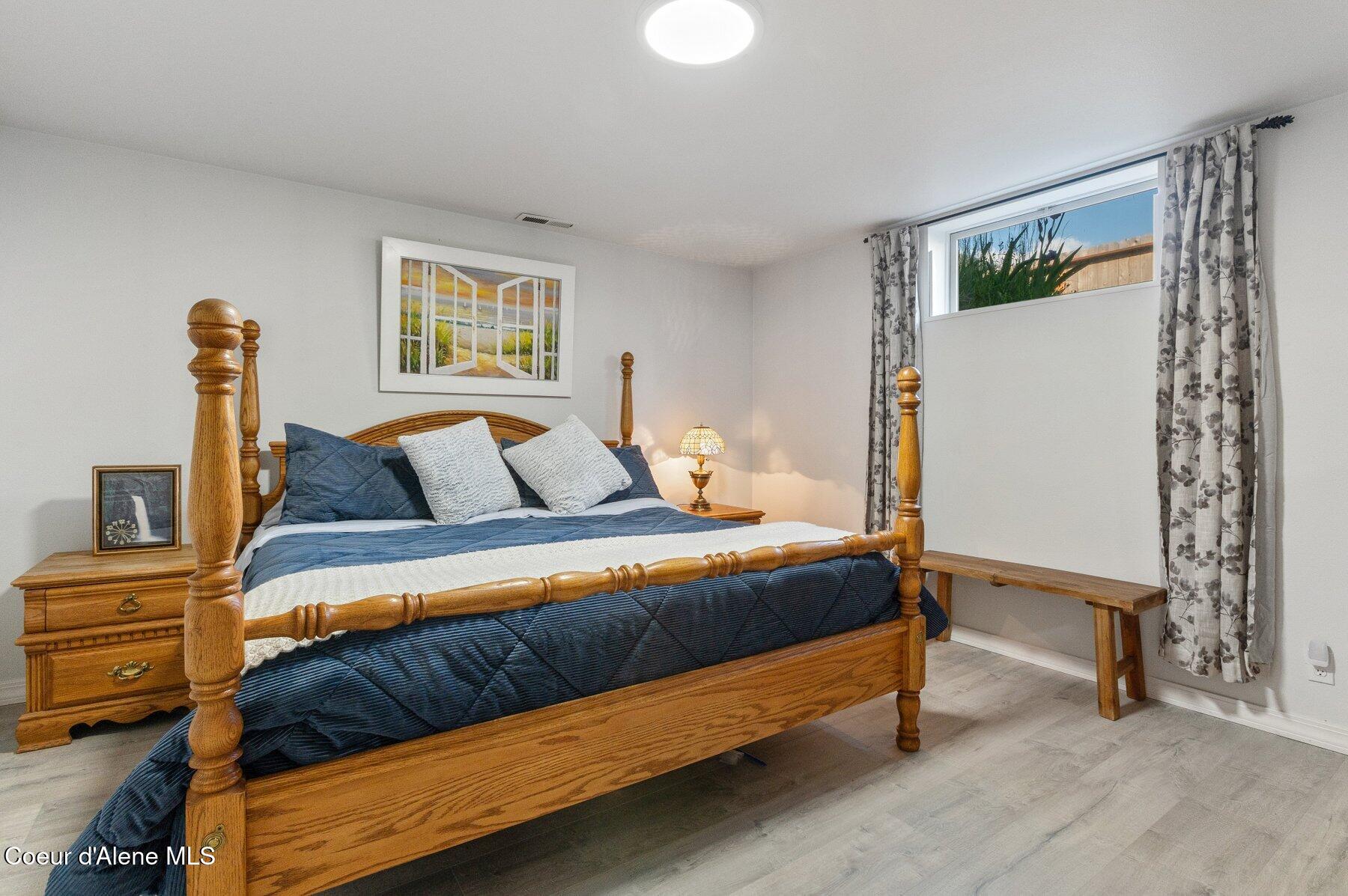 311 School Road Hope, ID 83836 - Photo 26 of 60 Bedroom 3