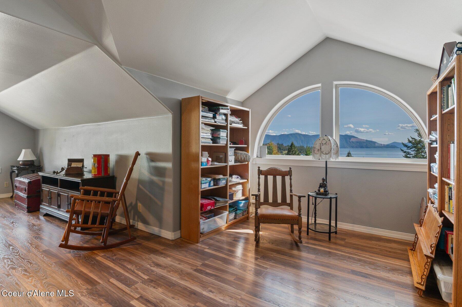 311 School Road Hope, ID 83836 - Photo 28 of 60 Upstairs Loft