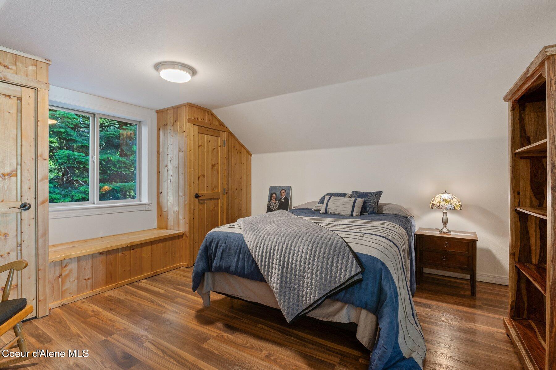 311 School Road Hope, ID 83836 - Photo 31 of 60 Loft Bedroom 4